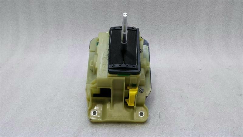 Mercedes Benz SLK R172 Gear Selector A1722670124 Gear Shift Linkage