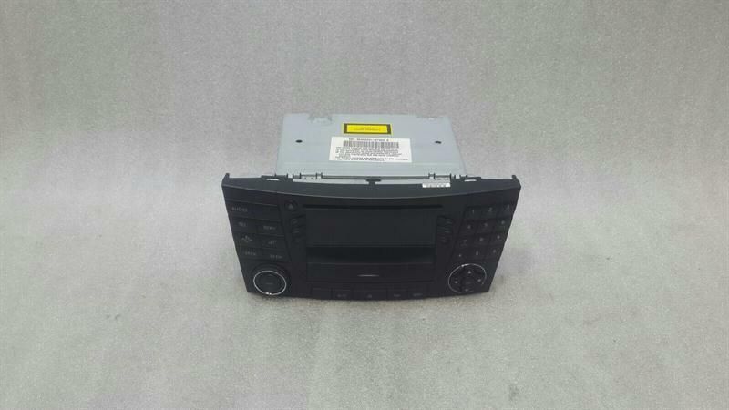 Mercedes E Class W211 CD player A2118274842 audio system controller radio audio