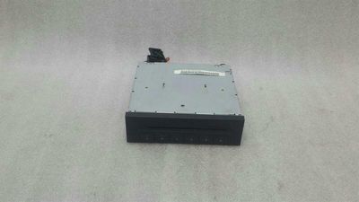 Mercedes E Class W211 CD Changer A2118275542 CD Changer 6CD