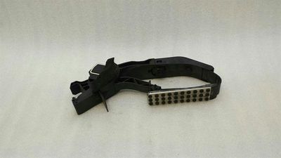 Mercedes E Class W211 Gas Pedal (Electrical) A2033000604 Accelerator Pedal