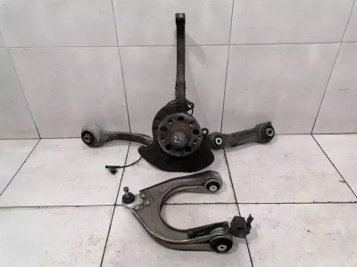 Mercedes E55 AMG W211 Left Front Hub A2303300320 Wheel Bearing Housing Front Left