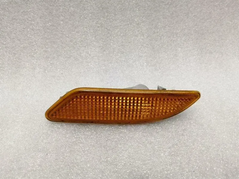Mercedes SLK R171 Left Indicator A1718200121 Side Indicator Left