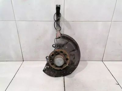 Mercedes SL R230 Right Front Hub A2113306720 Wheel Bearing Housing Front Right
