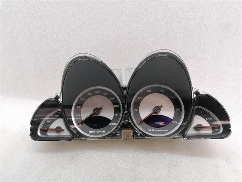 Mercedes SL55 AMG R230 Instrument Cluster A2305401611 Speedometer MPH AMG