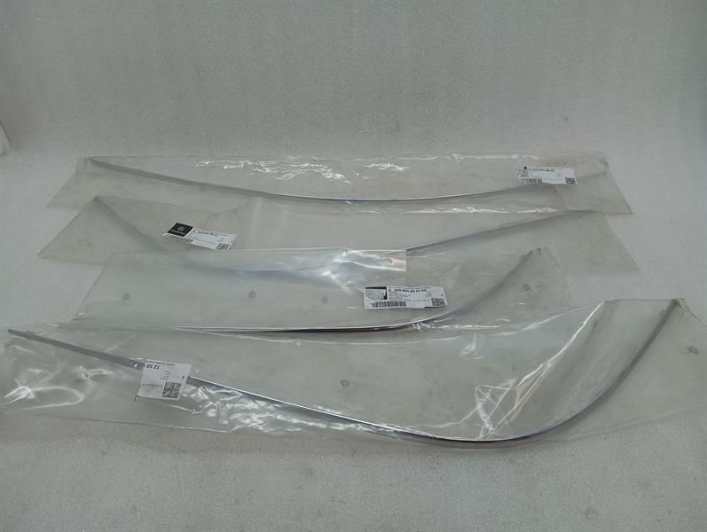Mercedes W209 CLK CHROME Body Moulding SET a2098850621 Bar SET
