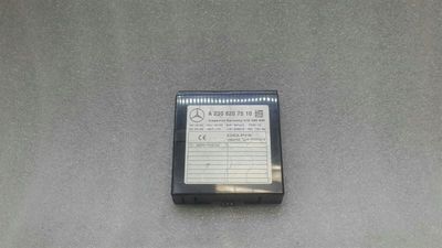 Mercedes SL R230 Interior Radar Sensor A2308207510 Interior Radar Sensor SL55