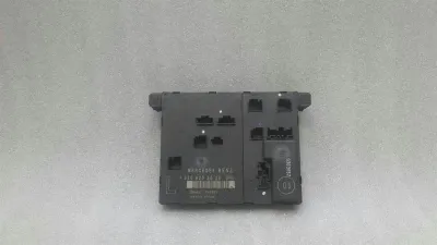 Mercedes SL R230 Left Door Module A2308203526 Door Control Unit Left SL55