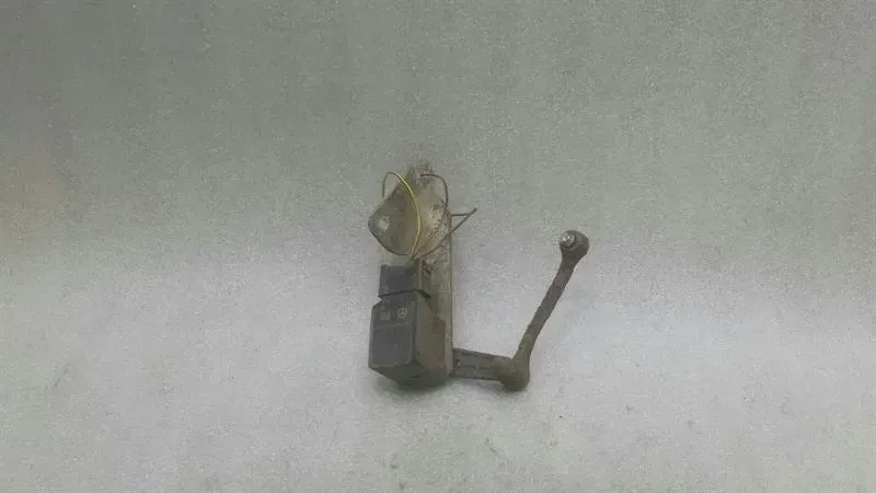 Mercedes SL R230 suspension level sensor A0025428818 level sensor. SL55