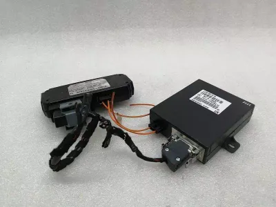 Mercedes SL R230 Electronic Module Set A2308202426 Control Unit Voice Control