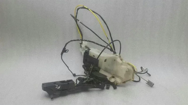 Mercedes SL R230 left door lock A2307200735 door lock left keyless go SL55