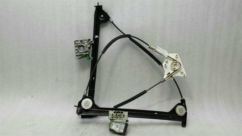 Mercedes SL R230 Right Door Winder A2307200446 Window Regulator Front Right AMG