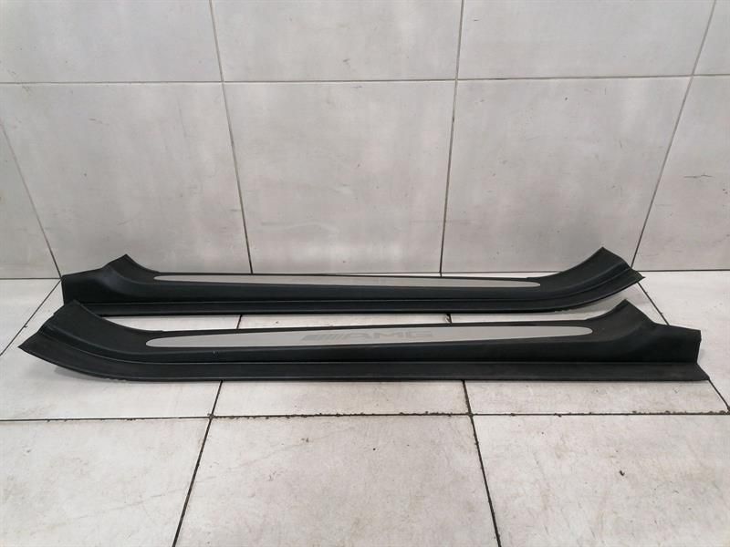 Mercedes SL55 AMG R230 Door Sill Set A2306801135 Door Sill Set AMG