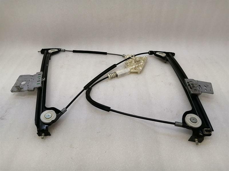 Mercedes SL R230 Right Front Door Winder A2307200446 Window Regulator Front Right