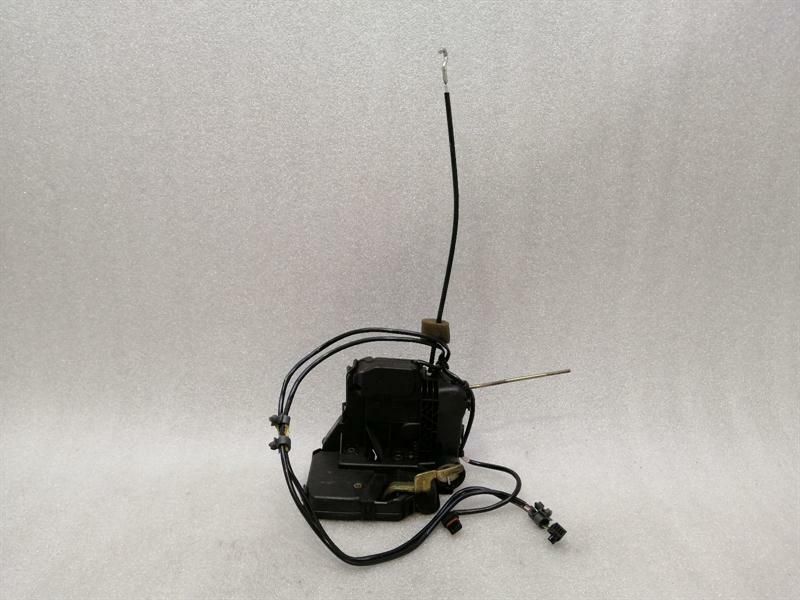 Mercedes E Class W211 FLH door lock A2117200335 door lock front left