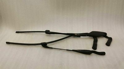 Mercedes E Class W211 Wiper Arm A2118201144 Windshield Wiper Set