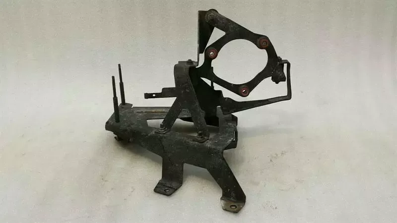 Mercedes E Class W211 Airmatic Bracket A0001404485 Air Suspension Pump Carrier