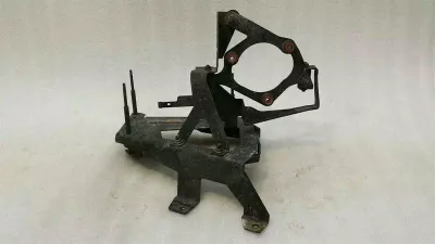 Mercedes E Class W211 Airmatic Bracket A0001404485 Air Suspension Pump Carrier