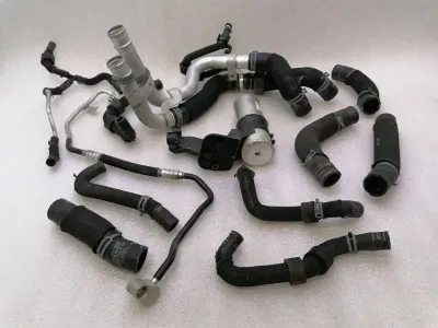 Audi R8 4S Cooling Pipe SET 4S0121064F Cooling Water Hose SET FRONT