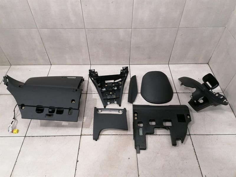 Audi R8 4s Performance Glovebox 4S2857095C Glove Tray LEATHER RHD