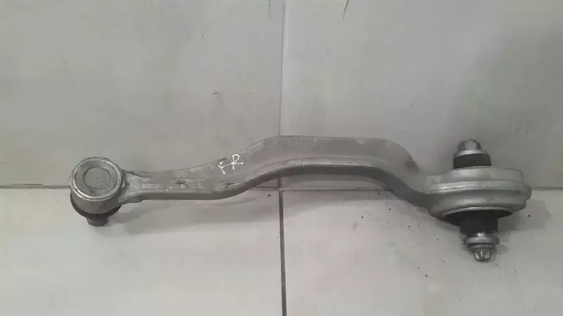 Mercedes E55 W211 Right Front Wishbone A2113304611 Front Right Handlebar