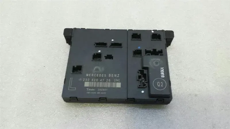 Mercedes SL R230 left door control unit A2308204726 door control unit left