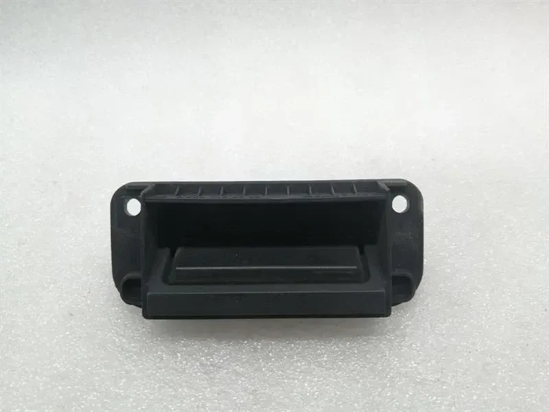 Mercedes C Class W204 Tailgate Handle A20437500293 Tailgate Handle