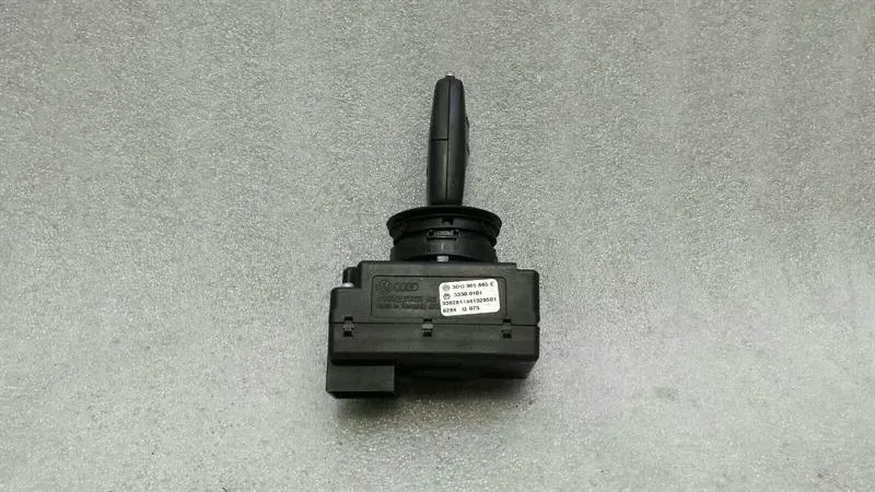 Audi S8 D3 A8 Ignition Lock Key 3D0905865E Ignition Lock Key