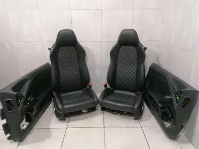18 AUDI R8 4S PERFORMANCE 18-WAY SEATS R8 YELLOW SEAT INTERIOR EXCLUSIVE 18-WAY