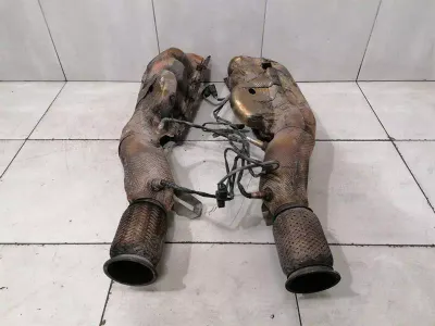 AUDI R8 TYPE 42 V10 5.2 SPYDER Catalytic Converter 420251211CX Catalytic Converter BUJ