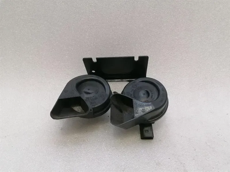 AUDI R8 TYPE 42 V10 5.2 SPYDER HORN 4L0951223A HORN FANFARE