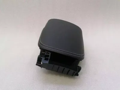 Audi R8 Type 42 V10 5.2 Spyder Armrest 420863075H Centre Armrest Armrest RHD