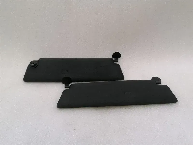 Audi R8 Type 42 V10 5.2 Spyder Sun Visor 420857552C Sun Visor Trim