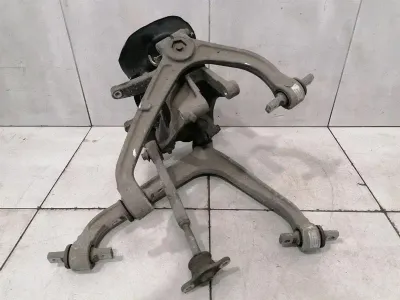 Lamborghini Huracan LP 610-4 RLH Hub 4T0505433E Wheel Bearing Housing Rear Left