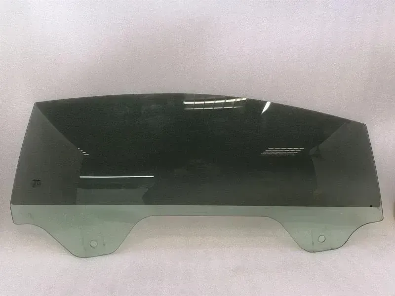 Lamborghini Huracan LP 610-4 Coupe Right Door Glass 4T8845202 Door Window Right