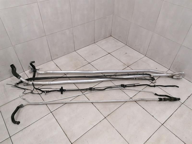 Lamborghini Huracan LP 610-4 Cooling Pipe 4S0121485F Coolant Hose Pipe