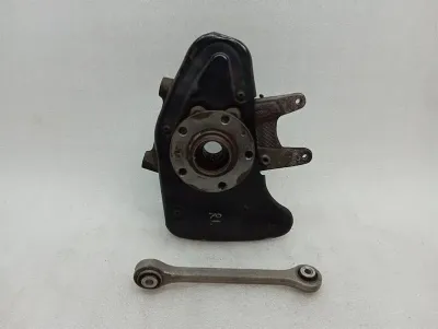 Audi R8 42 V10 5.2 Spyder Left Rear Hub 420505433F Wheel Bearing Housing Rear Left