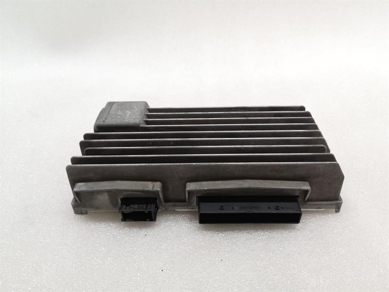 Audi R8 Type 42 V10 5.2 SPYDER Amplifier 427035223A Amplifier Bang and Olufsen