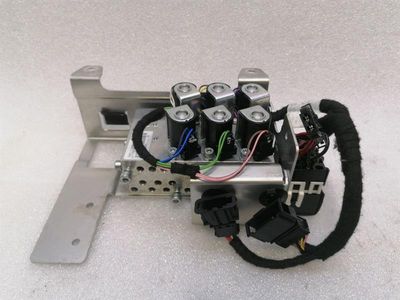 Audi R8 Type 42 V10 5.2 Spyder Valve 427898255 Valve Hydraulic System Canopy