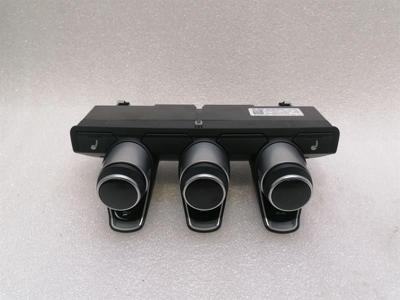 Audi R8 4S V10 RWD Auto Climate Control 4S0820043M Climate Control Panel A/C