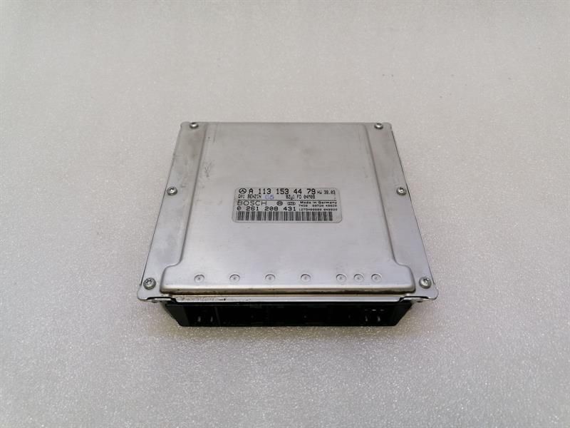 Mercedes SL R230 Engine ECU A1131534479 Engine Control Unit