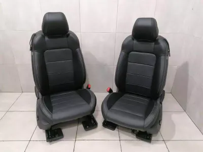 Ford Mustang MK6 S550 GT COOLED HEATED FRONT SEATS Front Seats Vented SPORT UK