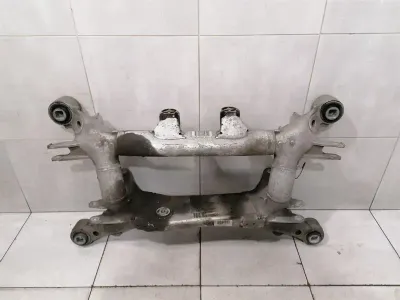 BMW 5 Series E60 M5 Subframe Rear 2282760 Axle Frame Rear Axle