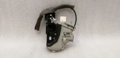 Porsche Panamera 970 RHD Front Right Door Lock 8J2837016C Door Lock Front Re