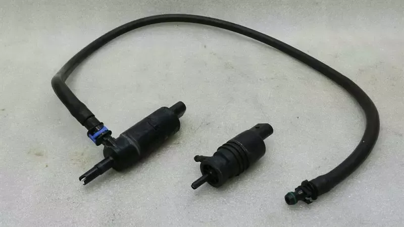 Porsche 970 washer fluid pump 97062450200 washer water pump headlight cleaning