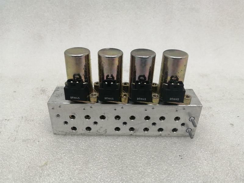 Mercedes SL R129 Roof Hydraulic Valve A1298002378 Canopy Hydraulic Valve Left