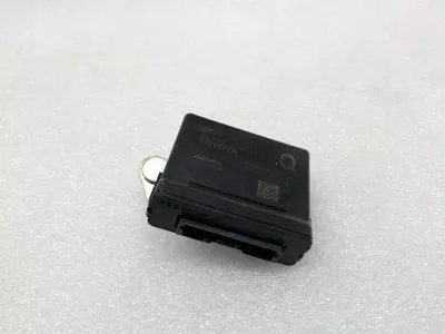 LEXUS RC F TRACK XC10 Electronic Module 89750-24011 Control Unit SPOILER CONTROL