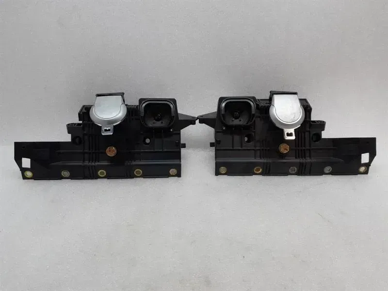 Mercedes SL R230 rear seat belt set A2308600186 seat belt belt rear set