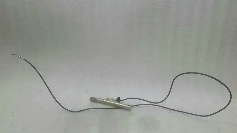 Mercedes SL55 R230 Right Hydraulic Cylinder A2308001572 Hydraulic Cylinder Right