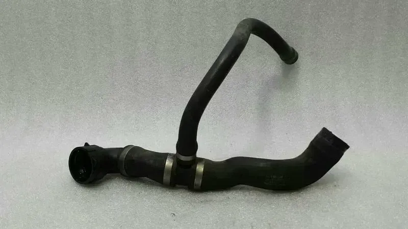 Mercedes SL R230 cooling pipe A2305012182 cooling water hose hose