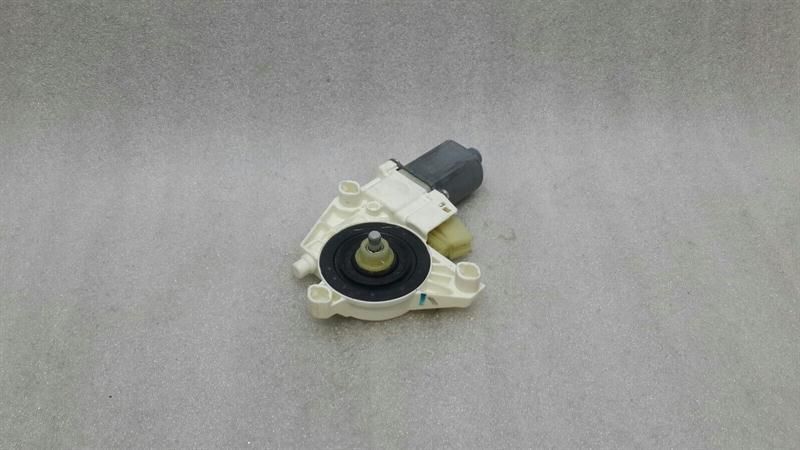 Mercedes ML W164 Front Left Door Window Engine A2518200742 Power Window Motor